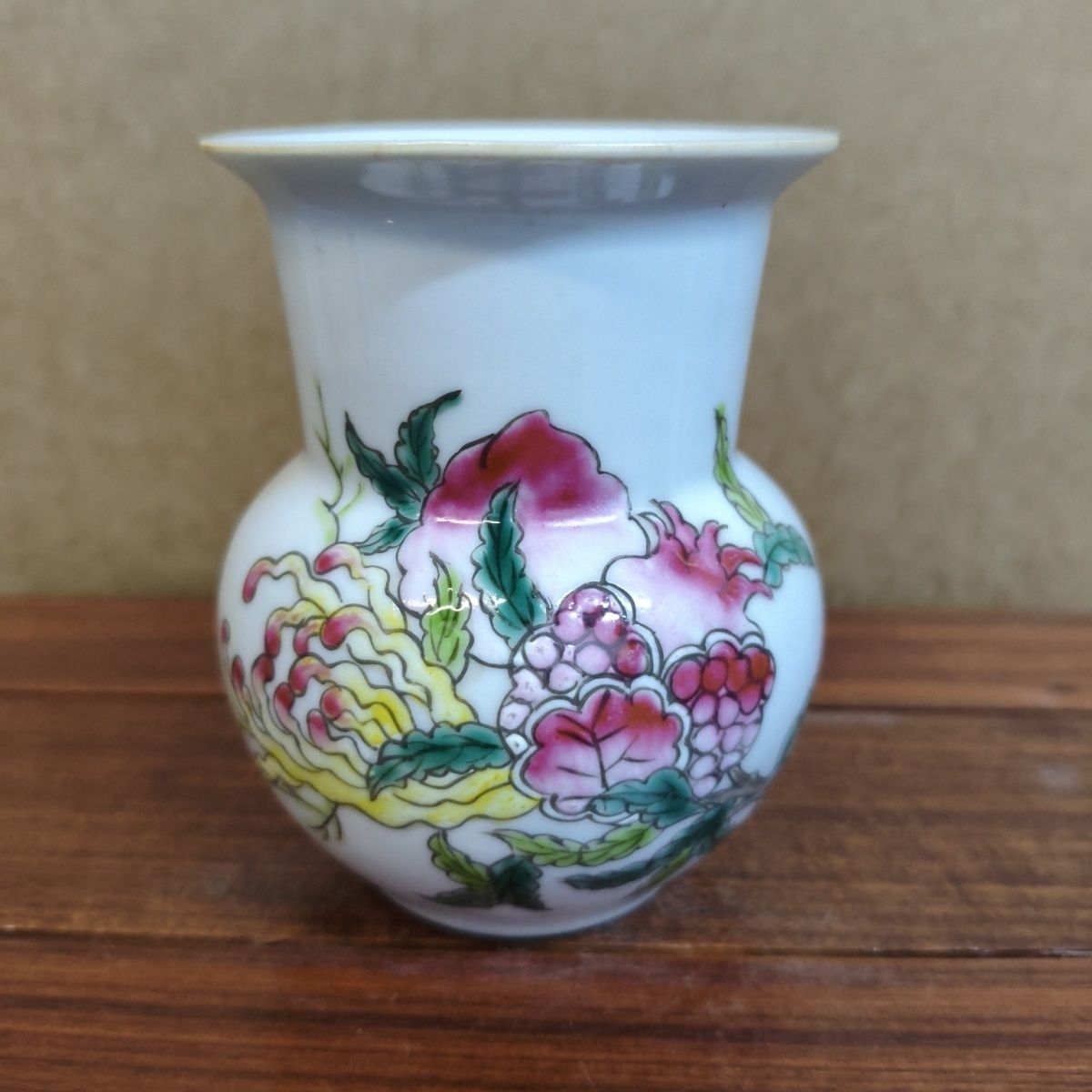 Vintage Collectibles And More - Vintage verzamelde Sanduo-afbeelding decoratieve flespotdoos met